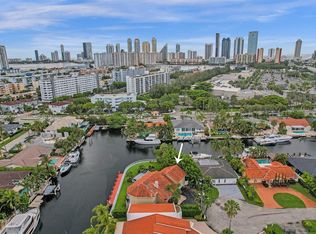 16461 NE 34th Ave, North Miami Beach, FL 33160