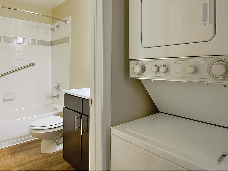 In Unit Washer & Dryer