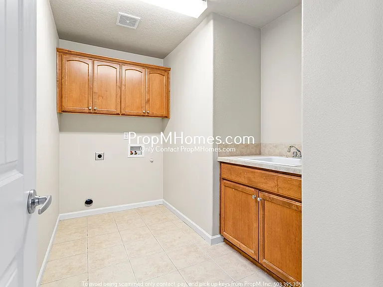 14798 SW 76th Ave — Photo 31