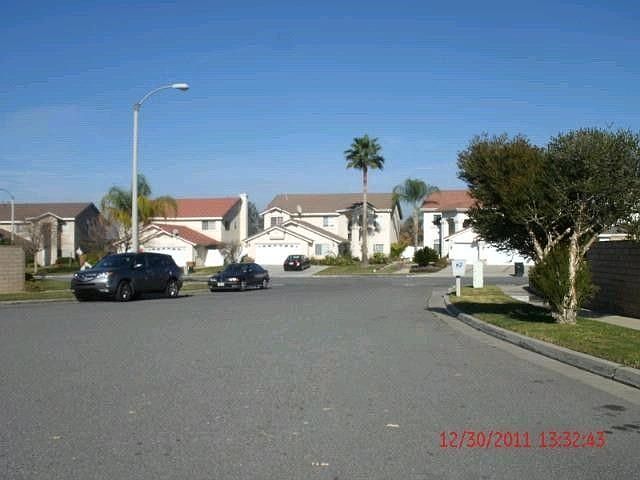 2nd image of 2895 Rimrock Cir