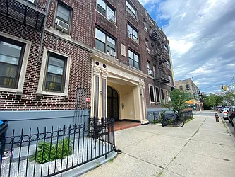 Rented by Lang Realty LLC