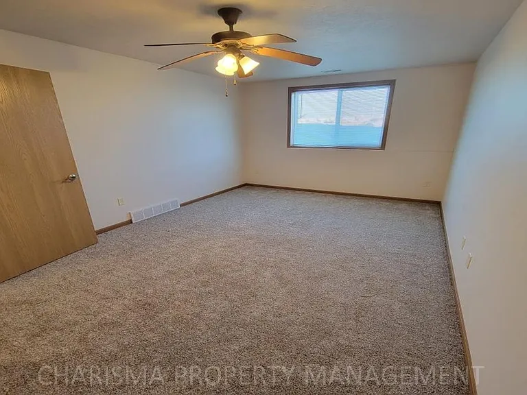 906 N Western Ave #911 — Photo 24