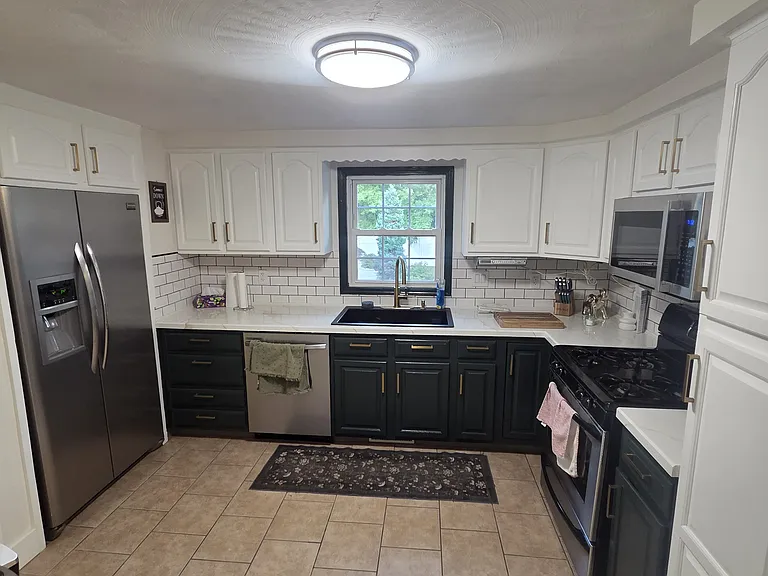 5746 S Bay Rd — Photo 10