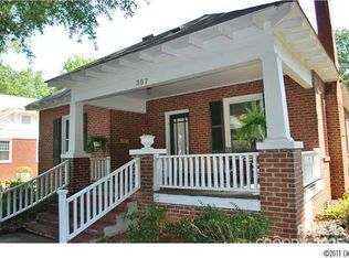 357 W McLelland Ave, Mooresville, NC 28115