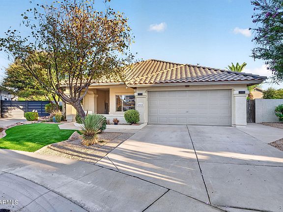 2nd image of 2313 E CORTEZ Drive