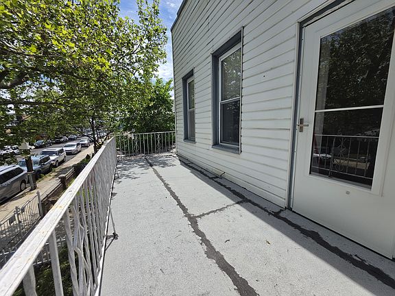 2nd image of 1366 E 58th St #3
