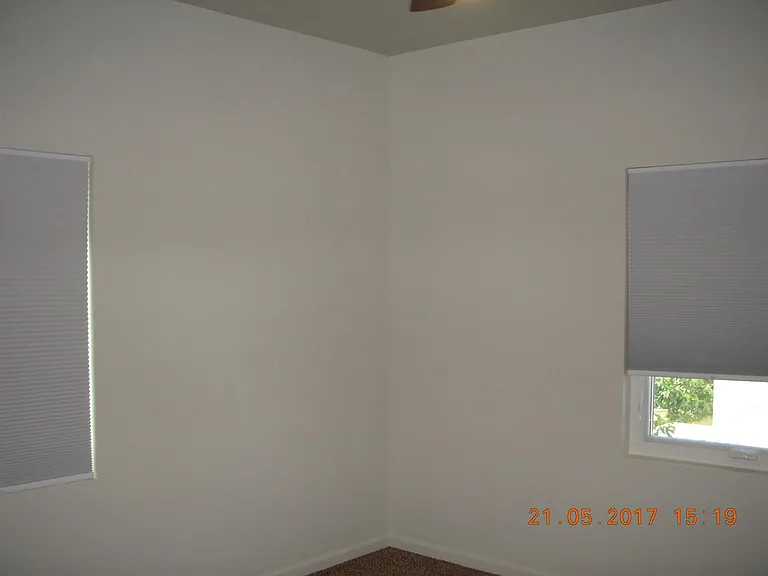 1735 E 2nd St #A — Photo 14