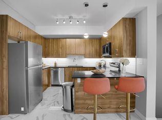 634 Commissioners Rd W #15, London, ON N6K1B8