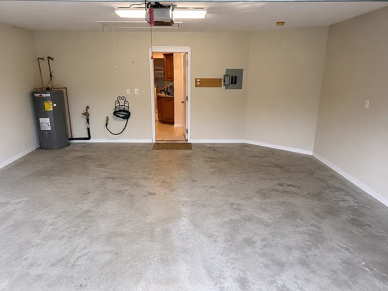 3369 Cummins Ln — Photo 16