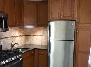 109 E Main St APT 1, Lansdale, PA 19446