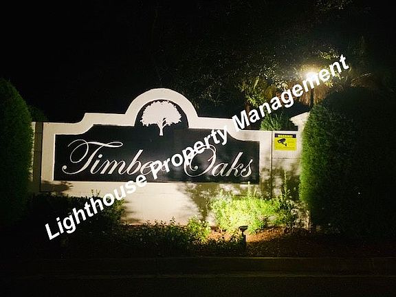 3rd image of 3196 Garden Acres Ct E