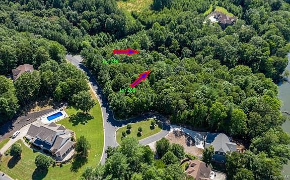 2nd image of 146 Winwood Cir