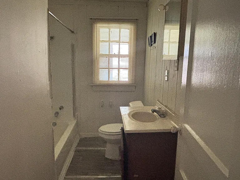 1215 Meda St #1215 — Photo 6