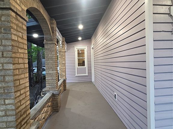 5th image of 317 Broad St