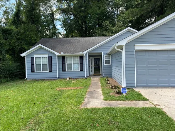 3247 Pearce Ct, Lithonia, GA 30038