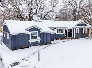 6121 Hunter St, Raytown, MO 64133