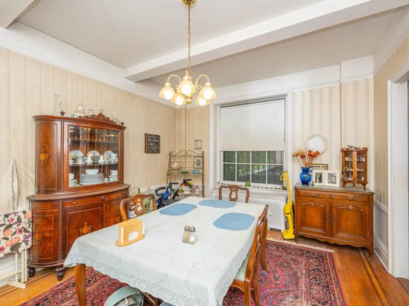 50 Glenwood Ave APT 108, Jersey City, NJ 07306