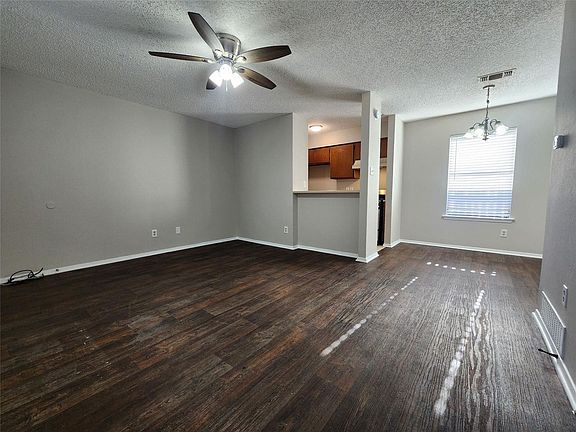 5th image of 5005 Geddes Ave APT B