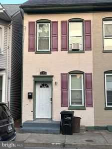 130 N Locust St, Hagerstown, MD, 21740