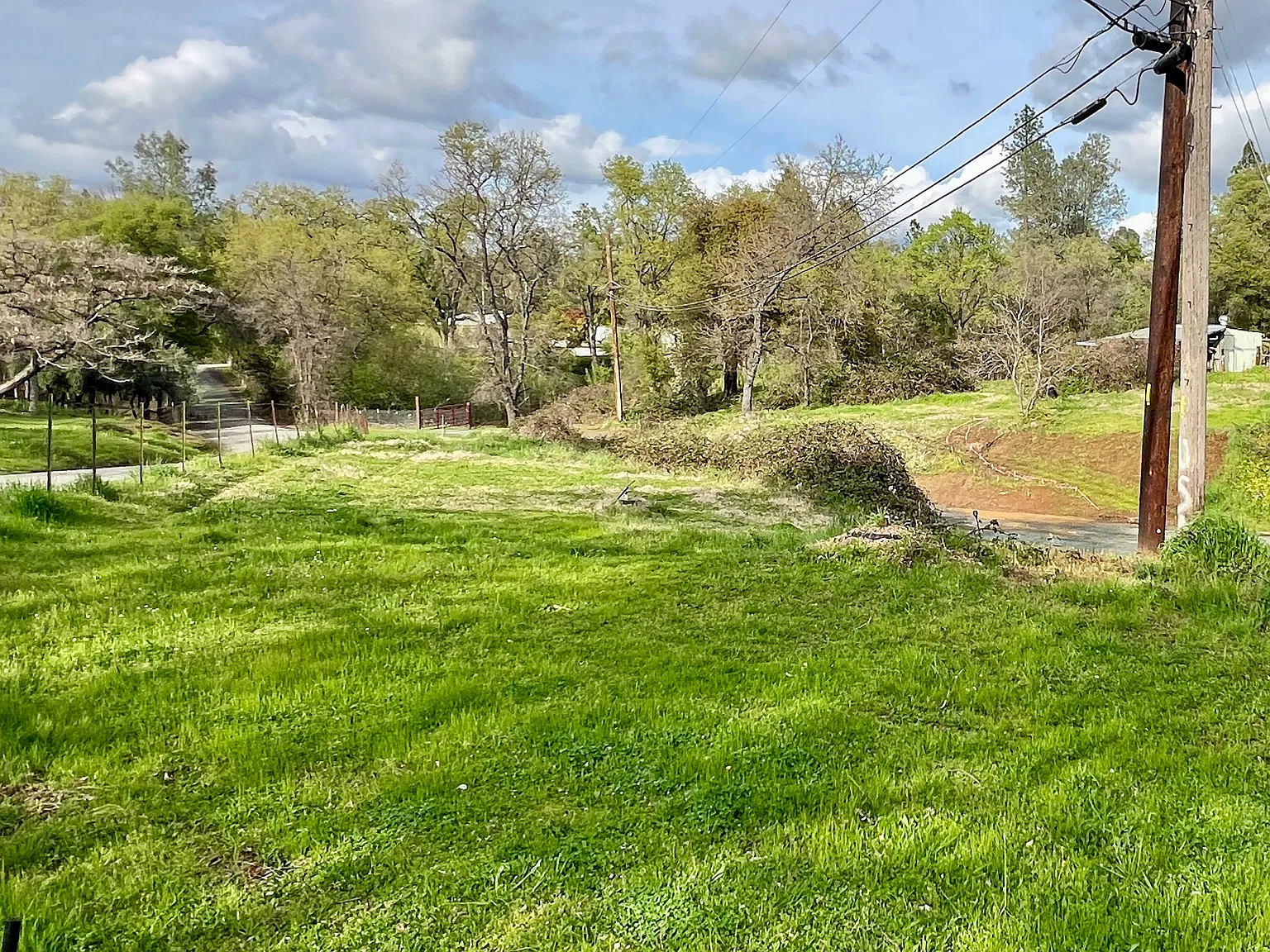 Hillaire Rd, Rough And Ready — Photo 4