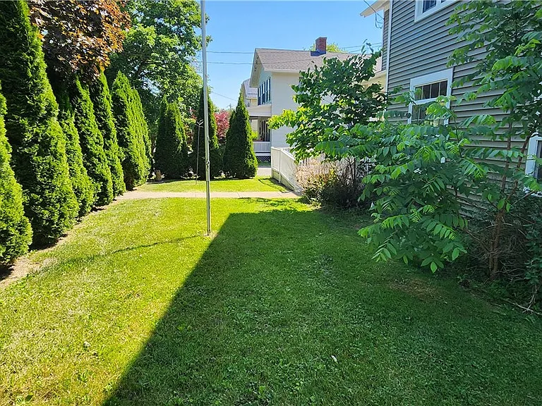 99 Gorham St — Photo 4