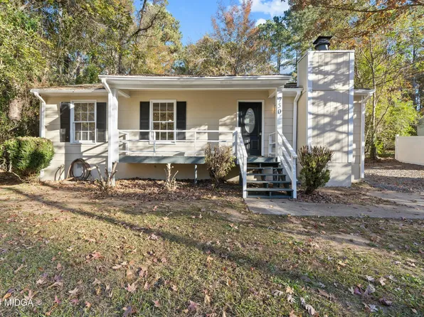 750 Friar Tuck Ln, Macon, GA 31220
