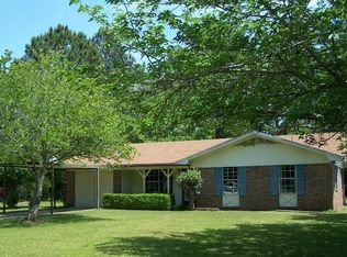 4076 Bryan St, Greenwood, FL 32443