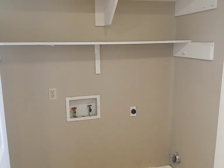 5101 Middlecoff Rd — Photo 31
