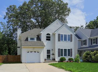 709 Prospect Ave, Keyport, NJ 07735