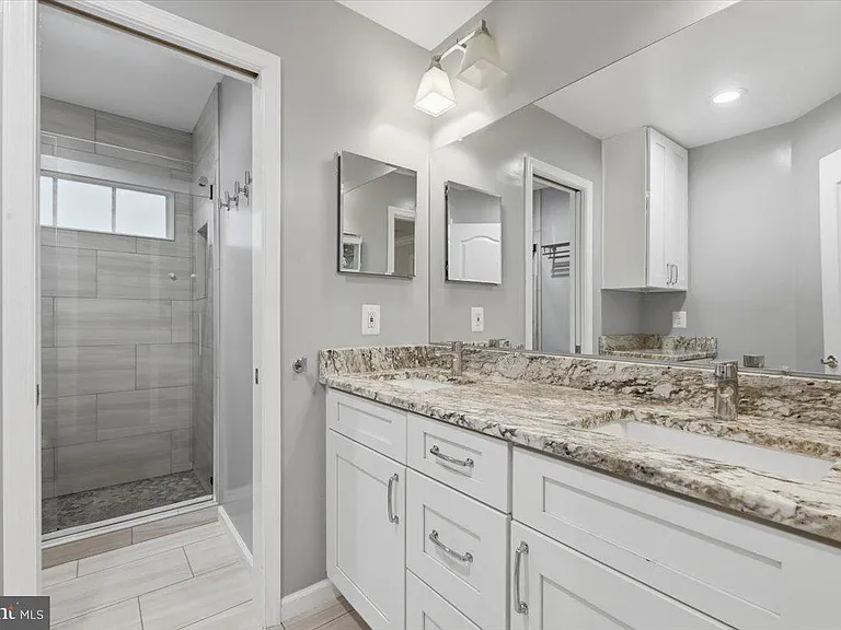 47791 Macgill Ct — Photo 33