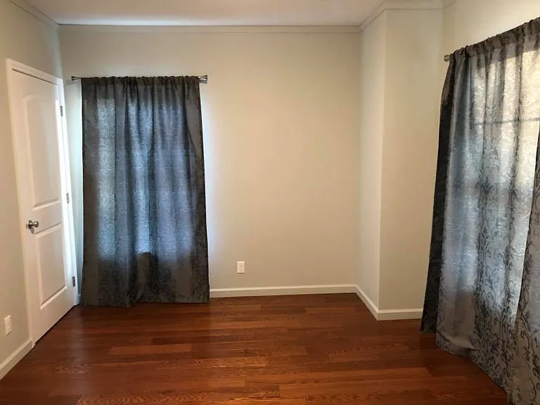 1407 Poplar St — Photo 9