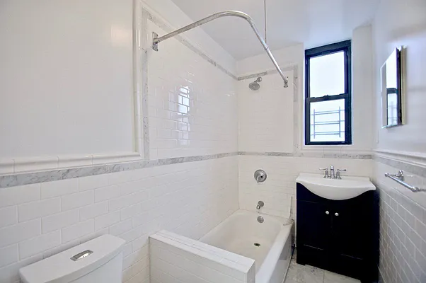 Rented by Bohemia Realty Group | media 16