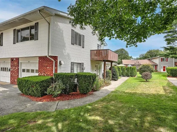 583 Pocasset Ct, Warwick, RI 02886