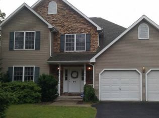 64 Colony Dr, Hazleton, PA 18202