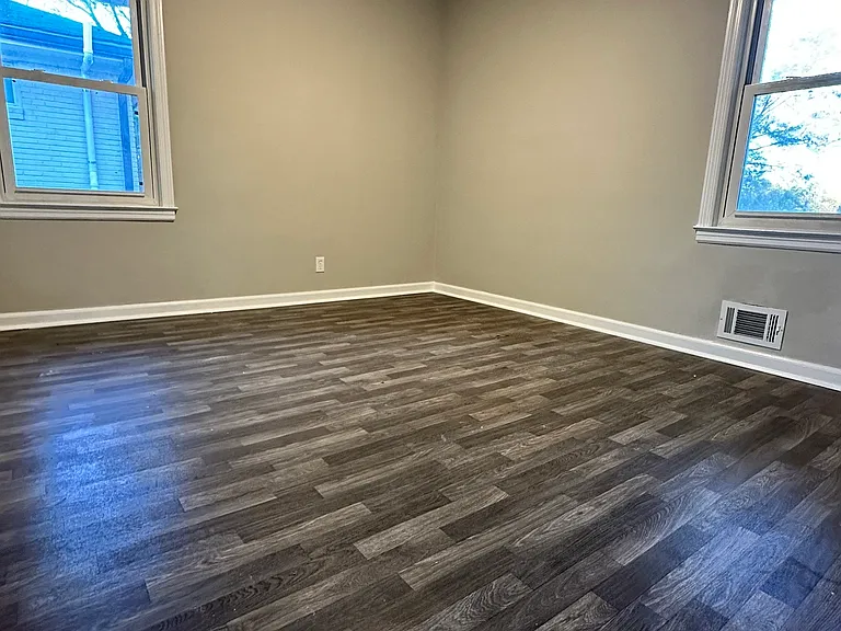 1865 Vicki Ln SE — Photo 10