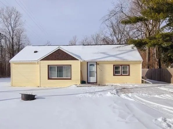 2018 S Sheridan Rd, Caro, MI 48723