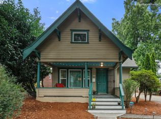 7413 SE Stark St, Portland, OR 97215