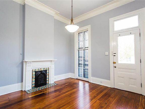 2nd image of 2400-02 Constance St