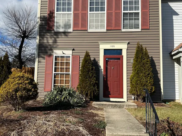 106 Hampstead Ct NE, Leesburg, VA 20176