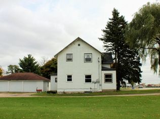 2120 E Washington St, West Bend, WI 53095