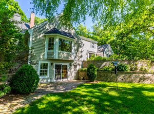 1101 N Waterville Rd, Oconomowoc, WI 53066