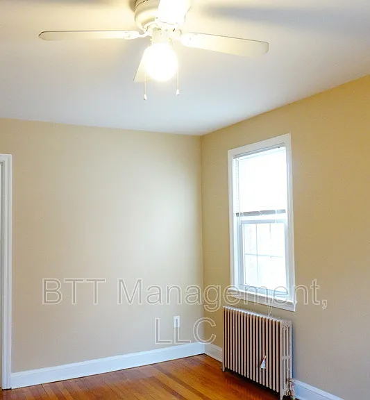 812 Greenwood Cir #4 — Photo 15
