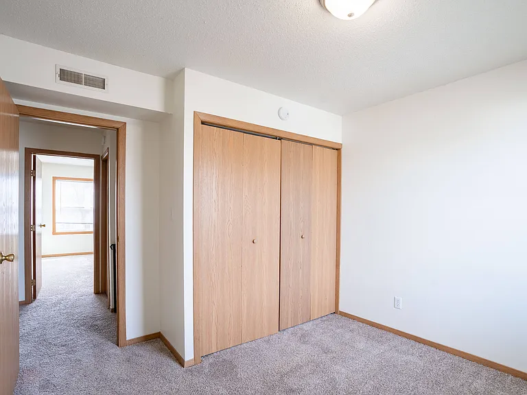 West Fargo, ND Sheyenne Terrace Townhomes | 415A | Bedroom