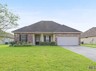 28478 Grand Turk Dr, Denham Springs, LA 70726