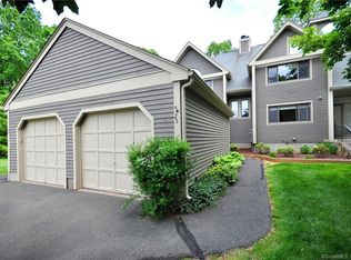 25 Rivermead #25, Avon, CT 06001