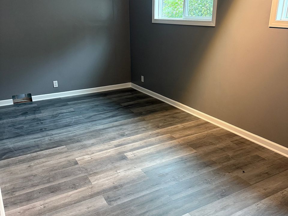 BEDROOM ONE
LARGEST