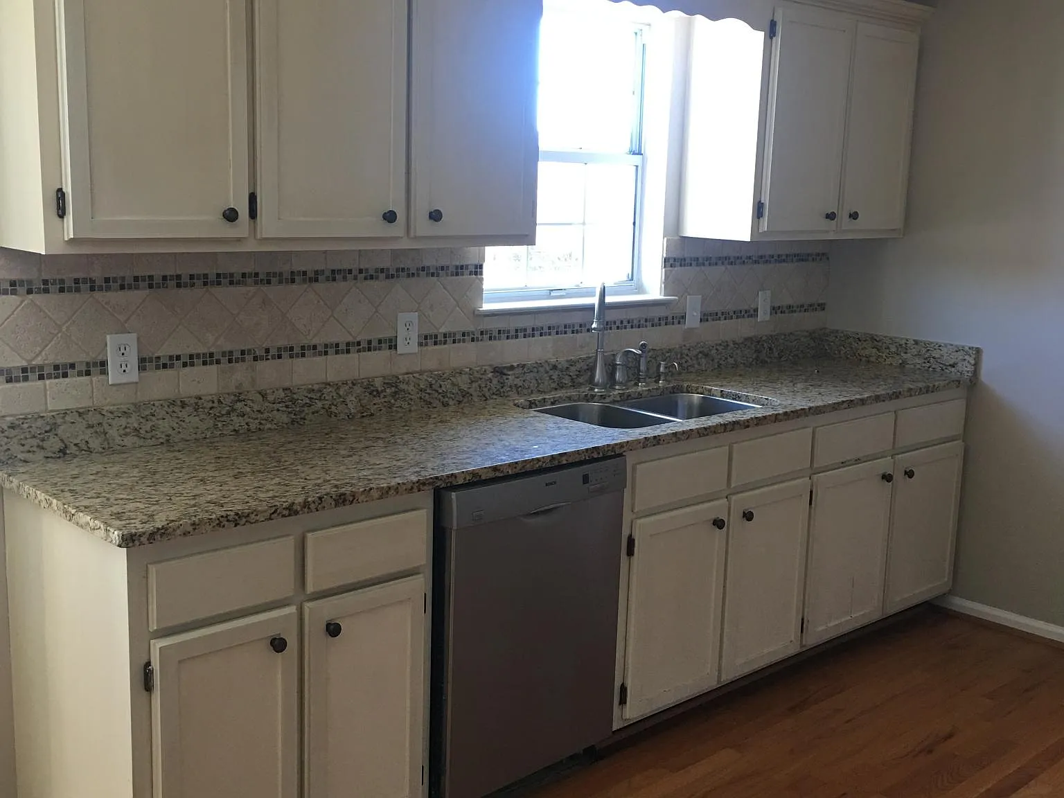 3 Pebblestone Dr — Photo 4