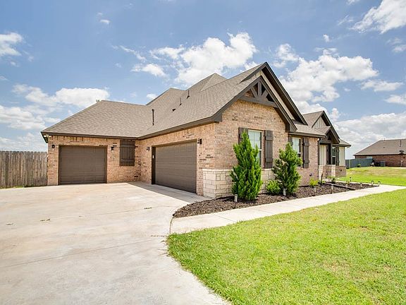 2nd image of 7057 Chestwood Ln