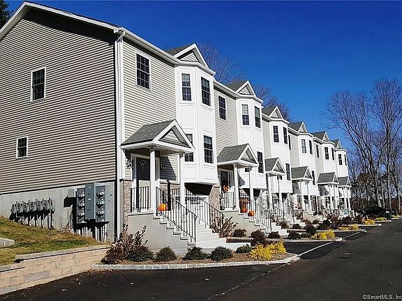 2nd image of 20 Ardi Ct