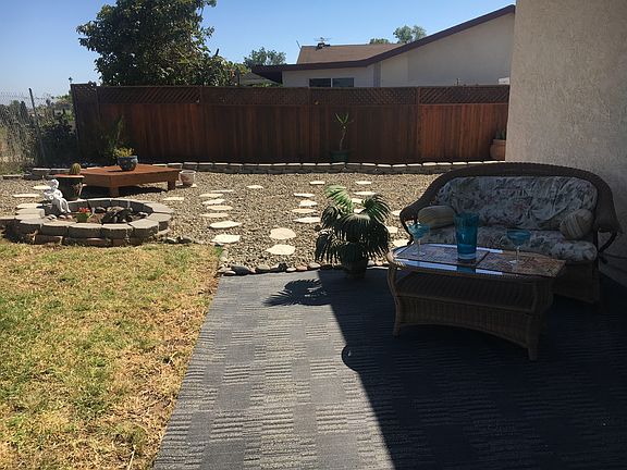 4th image of 2233 Flushing Dr